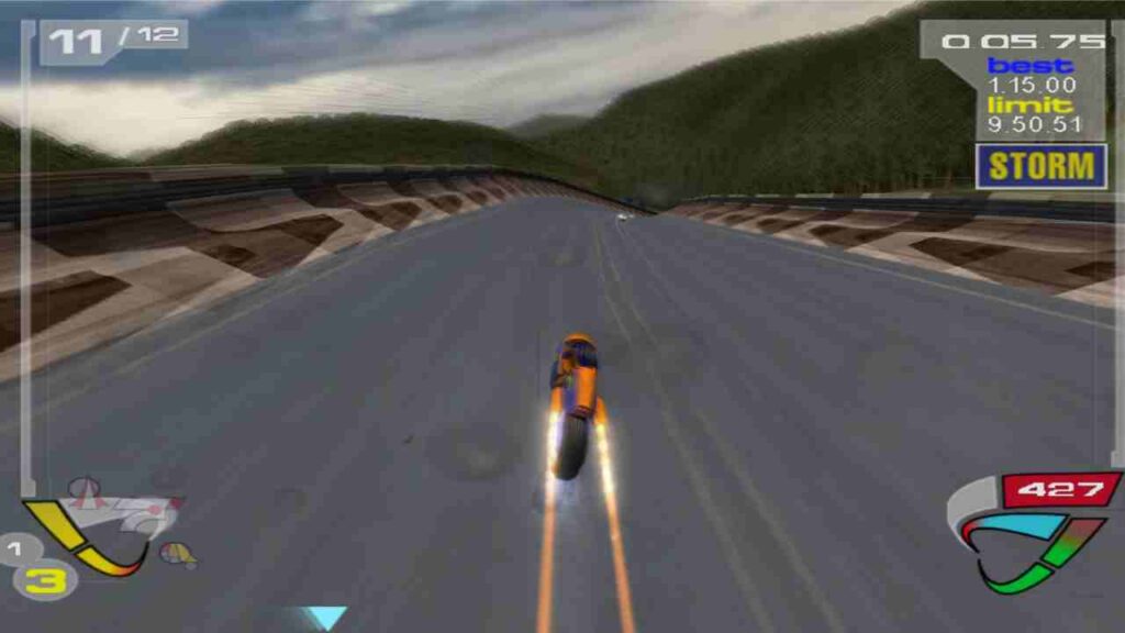 Extreme-G 3 futuristic racing bike gameplay